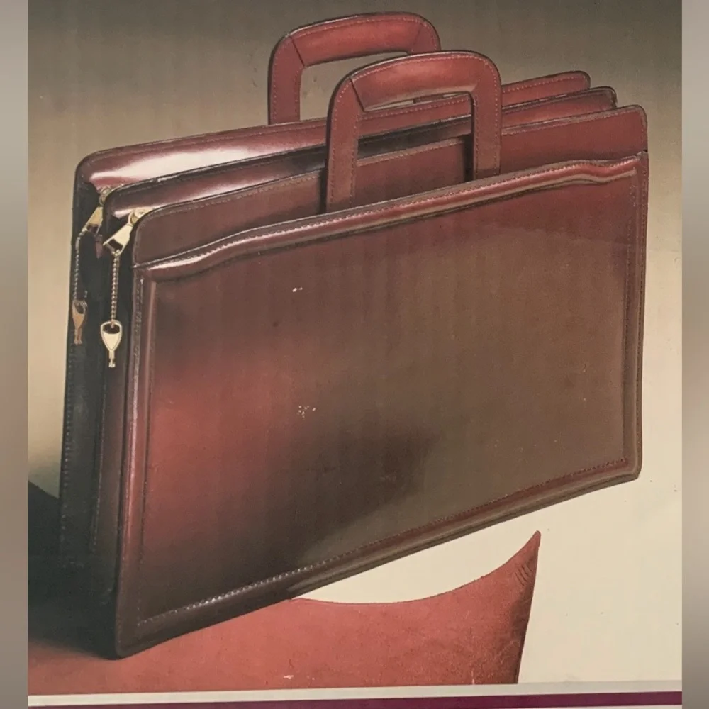 1980s Vintage Leatherways Portfolio